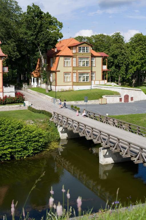 Ekesparre Boutique Hotel Kuressaare Eksteriør bilde